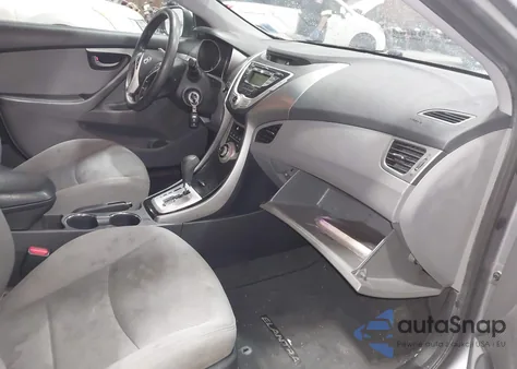 2012 Hyundai Elantra Gls (Ulsan Plant) z USA, uszkodzony, nr VIN KMHDH4AE6CU361222